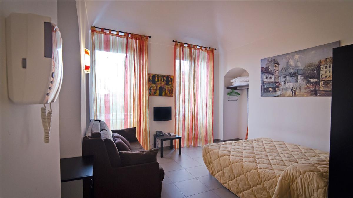 Londrino Sanremo Hotel ภายนอก รูปภาพ